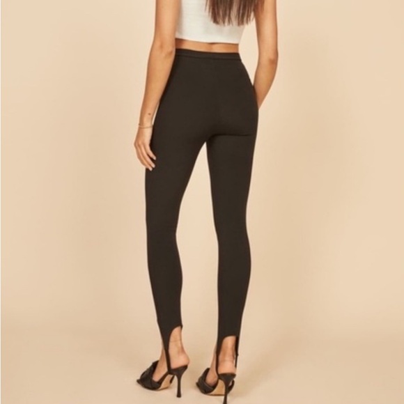 Reformation Black Women's Stirrup Leggings - Picture 1 of 2